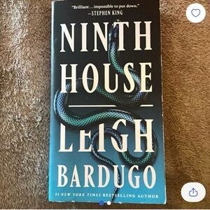 3/$15 📕 Ninth House by Leigh Bardugo Book